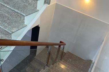 Cho thuê nhà phố 1 trệt 2 lầu P6 TP. Mỹ Tho tỉnh Tiền Giang
