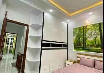 NHÀ GIÁ RẺ, CHƯA TỪNG CÓ TRONG 10 NĂM QUA, CẦN BÁN GẤP, 4,1 X 10, 2 TẦNG, HẺM 4M, CHỈ 3,4 T. -