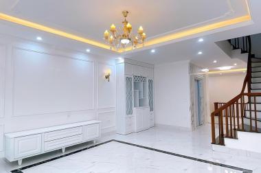 Nhà đẹp Ái Mộ -Long Biên, 76m x 5 tầng, gara, kinh doanh, full nội thất  