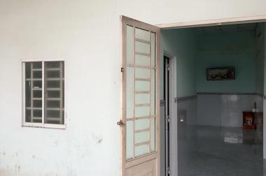Nhà Long bình, sân XH, đường xe tải thông,  Điện nc đây đủ  2pn, 1wc, Dt 100m2, giá 610 tr