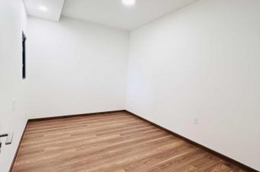 Chính chủ bán căn hộ View Sông 2PN nhà mới 100% ở ngay, căn hộ Smart Home điều khiển từ xa