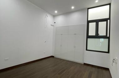 Bán nhà ngõ phố Nguyễn Tuân, ph Thanh Bình, TP HD, 78.6m2, 2.5 tầng, 3 ngủ, chỉ 2.7 tỷ