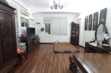 Bán nhà mặt Phố Trần Khát Chân 50m- 5 tầng - Vỉa hè đá bóng- chỉ 17 tỷ