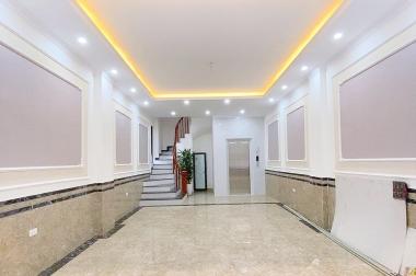 Bán nhà Láng Hạ 55m Phân lô Thang máy Ô tô vào nhà Giá tốt