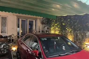 Cho thuê nhà mặt đường rộng riêng tiện kinh doanh Âu Cơ, Tây Hồ, Hà Nội