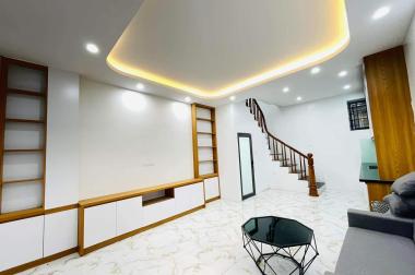Bán nhà 6 tầng Phố Trường Chinh, cạnh tòa Artemis, ngõ trải nhựa thẳng tắp giá 4.5 tỷ.