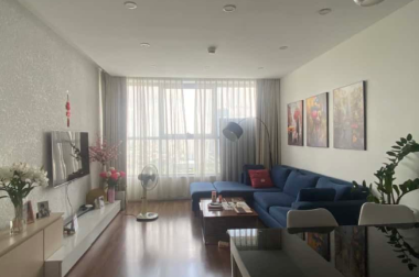Nhà Đẹp Như Mơ Thờ Ơ Là Hết, Chung Cư Cao Cấp Golden Land Chỉ Hơn 3 tỷ