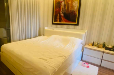 Nhà Đẹp Như Mơ Thờ Ơ Là Hết, Chung Cư Cao Cấp Golden Land Chỉ Hơn 3 tỷ