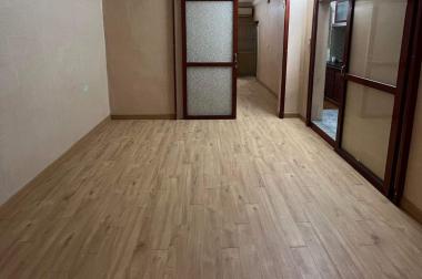 💥 Chỉ 2.45 Tỷ - Tập thể Tầng 2 Hồ Thành Công, 65m2 2PN, Gần chợ gần Hồ, SĐCC 💥