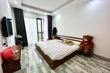 Bán nhà Minh Khai, 35 m x 5 tầng , chủ nhà là thầy phong thủy , 4 tỷ