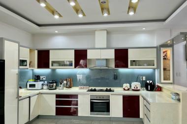 Bán Biệt Thự Q9 cạnh Chung Cư Gia Hòa-mới xây-MT 7m-giá tốt