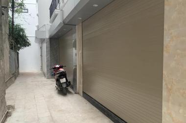 Trường Chinh. Nhỉnh 3 tỷ sở hữu nhà 4 tầng đẹp, full đồ, 20m ô tô dừng đỗ.