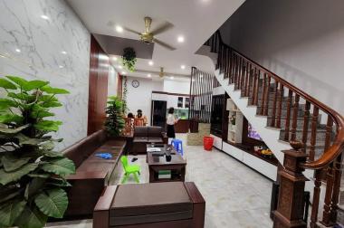 Bán nhà Kiến Hưng, 68m2, phân lô, đường 3 ô tô tránh