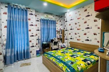 Ở + LÀM VĂN PHÒNG! Bán Nhà 5 Tầng Hẻm Xe Tải Cao Thắng, 51m2 (4x12.8m), 10 Tỷ TL