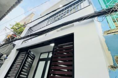 Bán nhà 32m 4x8 2pn HĐT 7.8 triệu có nội thất Hiệp Bình Chánh