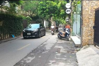 Bán thửa đất Hiếm phố Tô Ngọc Vân, Quận Tây Hồ, lô góc, mặt tiền rộng, 2000m, giá: 41 tỷ