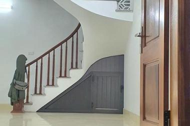 Chính chủ cần bán nhà 4 tầng tại số 42 ngõ 44 Nguyễn Khiết, Phúc Tân, Hoàn Kiếm, Hà Nội.