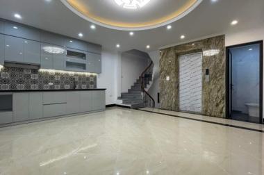 Bán Nhà 50m2x 5tầng, Phân Lô Quân Đội - Nhà Đẹp đầy đủ Nội Thất ,Cách 10m ô tô tránh Chỉ 12,x tỷ