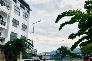Bán đất mặt tiền đường 8E KĐT Lê Hồng Phong II nằm ngay trung tâm thành phố Nha Trang 