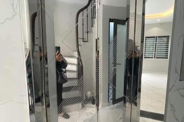 Nguyễn an ninh nhà mới đẹp 5 tầng thang máy ở ngay phân lô ô tô vào nhà kinh doanh hoàng mai