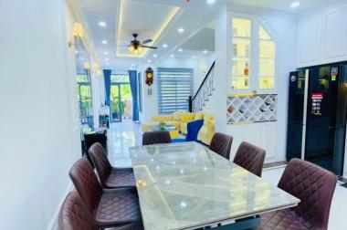 Không đăng tin ảo, bán nhà Liên Phường, Phú Hữu, 5 x 17, full nội thất, 1 trệt 3 lầu, giá 16 tỷ.
