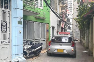 Bán nhà Lạc Long Quân: Ngõ 603 thông, oto tránh, đi qua nhà. 35m2 xây 6T. Giá: 4.9 tỷ