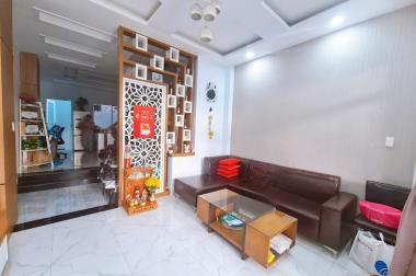 Bán nhà 3 lầu đường 22 linh đông , dt 60m2 , giá 5.8 tỷ