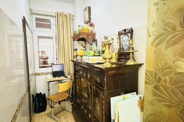Chung cư CTM 299 Cầu Giấy, 2 phòng ngủ, 2 vệ sinh, 2.98 tỷ có đồ