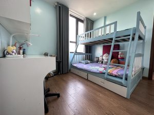 Do con cái lớn cần chuyển đổi chỗ ở tôi cần bán chung cư Goldland plaza