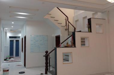 Bán gấp nhà đất mặt tiền P. Linh Trung tặng 2 căn biệt thự gần 1000m2 giá rẻ nhất khu vực