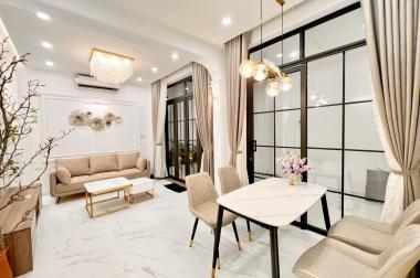 Bán nhà Dịch Vọng,Cầu Giấy,Ô tô gần,KD,Full nội thất,40m2x5T,giá 4.95 tỷ
