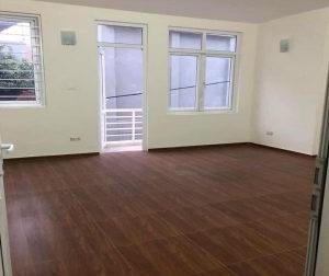 Cho thuê nhà ngõ 97 Ngọc Thụy, Long Biên