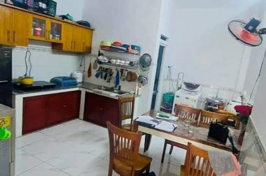Nhà Lê Hồng Phong, Quận 10, Hẻm 8m, 4 tầng, Giá 5.6 tỷ
