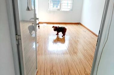 Bán nhà đẹp đường số 12, Bình Tân, 18m2, 2.5x7, 3 tầng, 2PN, chỉ 2.1 tỷ TL chính chủ.