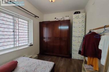 Bán nhà Phương Liệt - Ngã Tư Vọng, 75m2, lô góc, 3 ngủ, 2 tỷ 8.