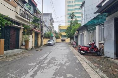 Bán nhà phố Nguyễn Sơn, ô tô, 50 m2, 6 tầng , TM, giá chỉ 9 tỷ.