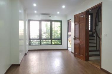 Bán nhà Yên Hòa - Cầu Giấy: 2 mặt thoáng view đẹp, an sinh đỉnh. 35m2x5T Giá: 4.64 tỷ