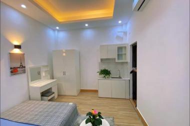 Bán gấp - tòa CCMN ngõ 181 Xuân Thủy - ôtô - 50m2, 5 tầng, 9 phòng KK - 45tr - chỉ 7 tỷ.