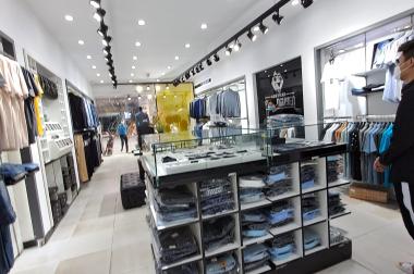 Bán nhà mặt phố Lê Lợi quận Hà Đông 52m2 MT4m vỉa hè đá bóng khinh doanh tập nập ngày đêm