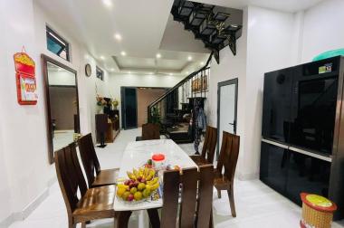 CỰC HIẾM! Nhà lô góc 3 mặt thoáng, Thuỵ Khuê - Tây Hồ 39m2x4T, MT 4,6m, giá 5,5Tỷ.