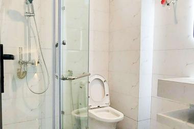 Nhà mới Ngô Gia Tự, Long Biên, ô tô vào, lô góc thoáng, 37m2x 5 tầng, mặt tiền: 9m, 3 tỷ 9
