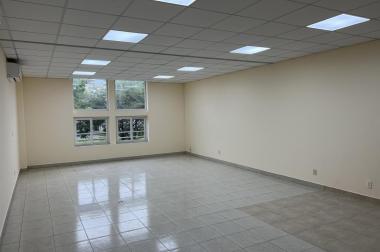 Cho thuê nhà phố mặt tiền đường Nguyễn Văn Linh, giá 50 triệu