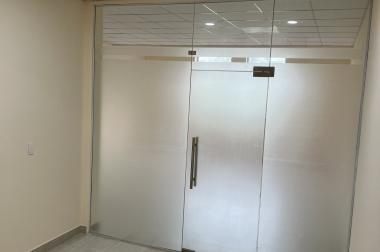 Cho thuê nhà phố mặt tiền đường Nguyễn Văn Linh, giá 50 triệu