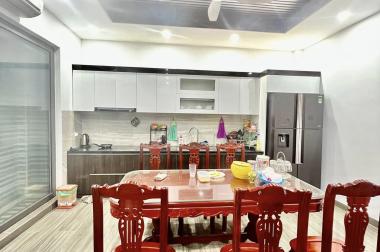 Nhà Kim Ngưu - Hai Bà Trưng 70m*5 Tầng MT 5.5M giá 10.99 Tỷ