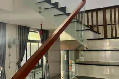 Bán nhà 3 lầu MT đường 28 HBC , gigamall , dt 240m2 , giá 15.8 tỷ