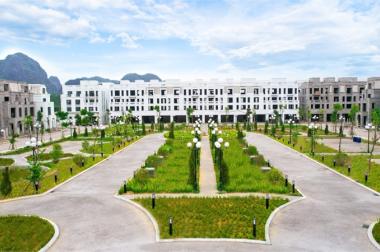 Biệt Thự nghỉ dưỡng trên đường bao biển TP Hạ Long, giá chỉ 11.8 tỷ/lô, DT Sàn 287m, ôm trọn công