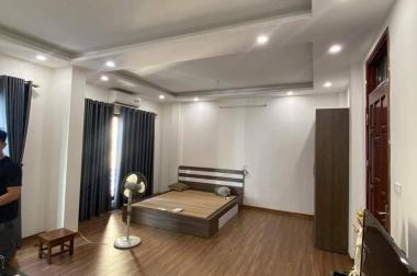 bán nhà  gần Hồ 45m x 5 tầng, mt: 6.3m
CÁCH 10m RA HỒ - 5M RA Ô TÔ TRÁNH