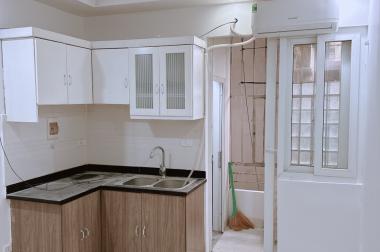 Cần bán gấp Chung cư mini Chùa Láng, căn studio 27m2, full đồ, nhận nhà ở ngay 