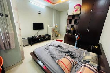 Thành Thái, Quận 10, HẺM xe tải, 62m2, Giá 10.5 tỷ thương lượng
