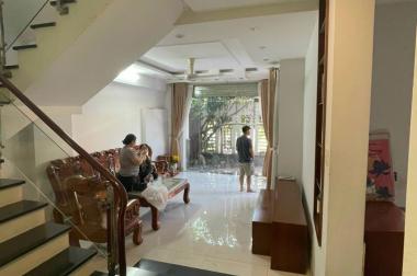 Bán nhà 3 lầu MT đường 6 khu bên sông , dt 112m2 , giá 12.6 tỷ